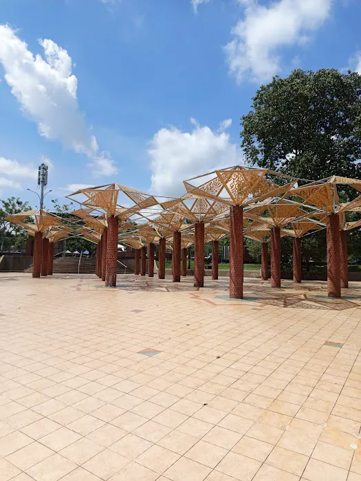 Permaisuri Lake Garden Picture 10