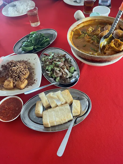 Restoran YK Curry Fish Head Picture 8