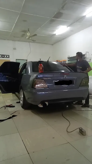 Rosly Tinted Shop Picture 9