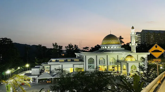 Masjid Ukay Perdana Picture 7