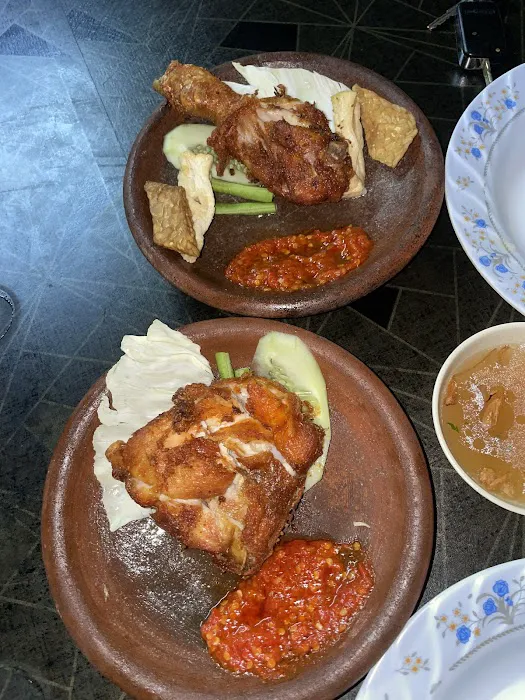 Wak dol bakso & ayam penyet Picture 8