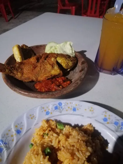 Wak dol bakso & ayam penyet Picture 2