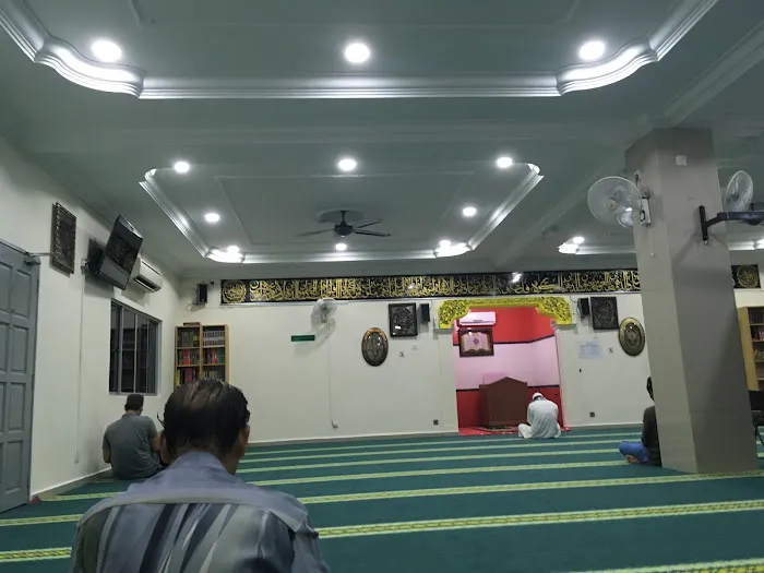 Surau Sri Impian Picture 2