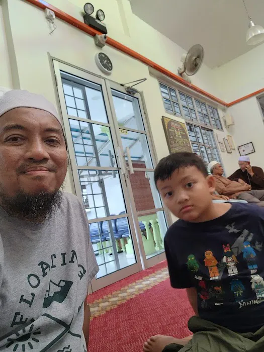 Surau Ar Raihan Picture 3