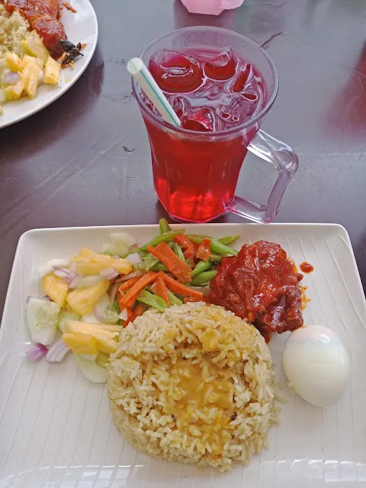 Amazing Food Corner Picture 4