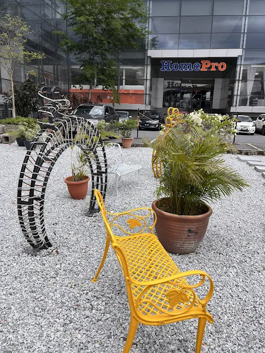 Summit Garden Picture 3