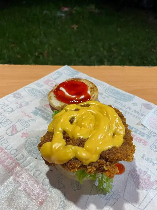 R'MY Burger Picture 4