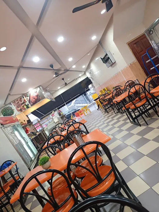 NASI KANDAR AIMAN BISTRO Picture 3