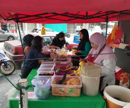 NASI LEMAK NAMPUTRY KITCHEN