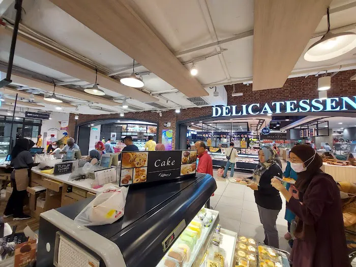 DELICATESSEN AEON MALURI Picture 2