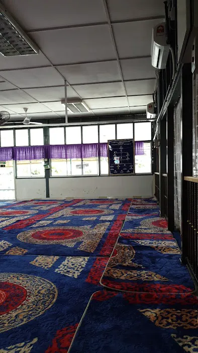 Surau Felda Raja Alias 3 Picture 6