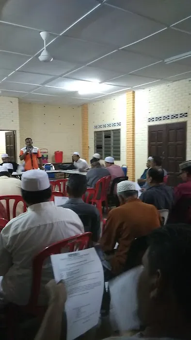 Surau Felda Raja Alias 3 Picture 1