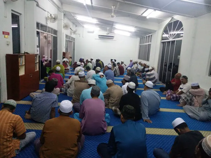 Surau Al-Asmah Picture 3