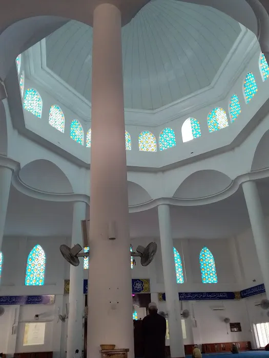 Surau Al-'Alimin Maktab PDRM KL Picture 4