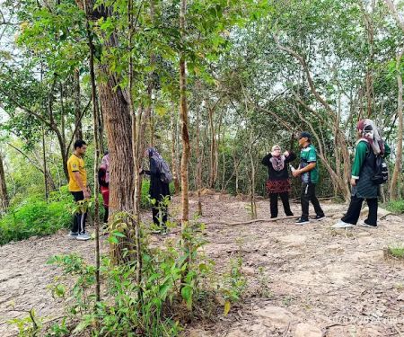 Panau Hill Trailhead