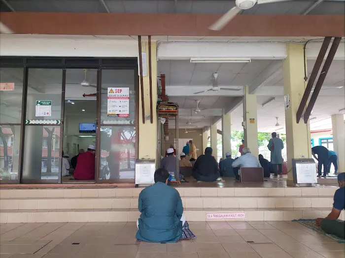 Surau Al Abrar Denai Alam Picture 9