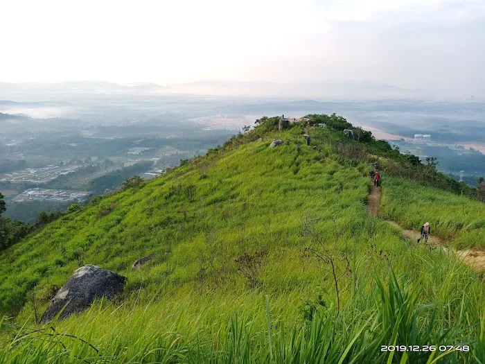 Broga Hill Park Picture 1
