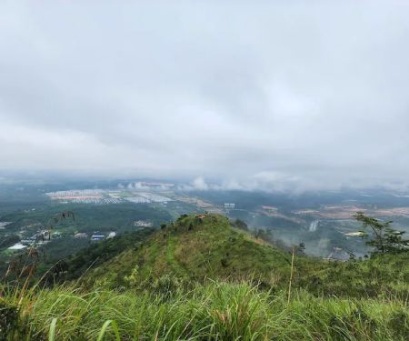 Broga Hill Free Park Free Trail By MPKj