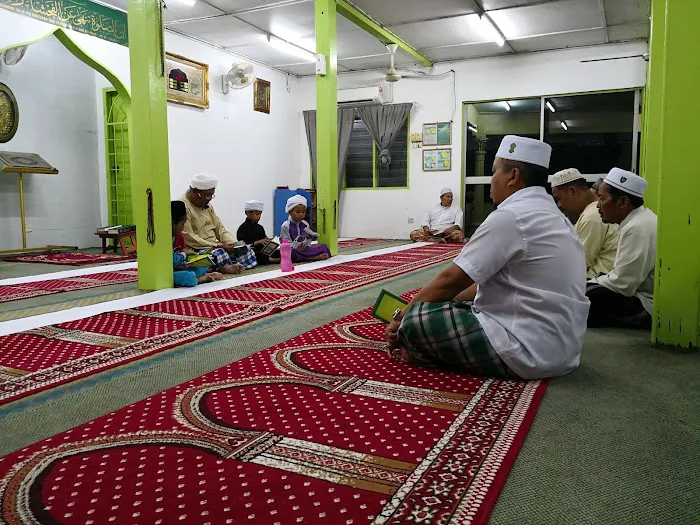 Surau Al-Iksaniah Picture 3