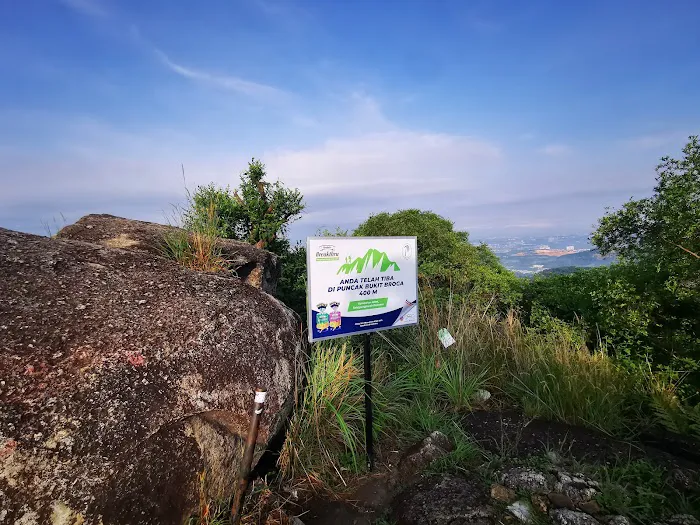 Broga Hill 3rd Hilltop Picture 9