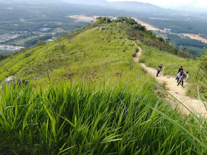 Broga Hill 1st Hilltop Picture 7