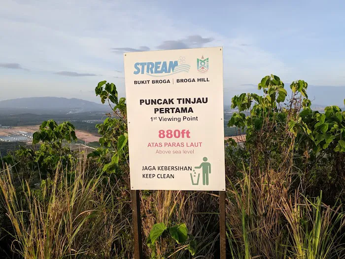Broga Hill 1st Hilltop Picture 8