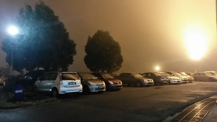 Ria Apartment Parking Picture 3