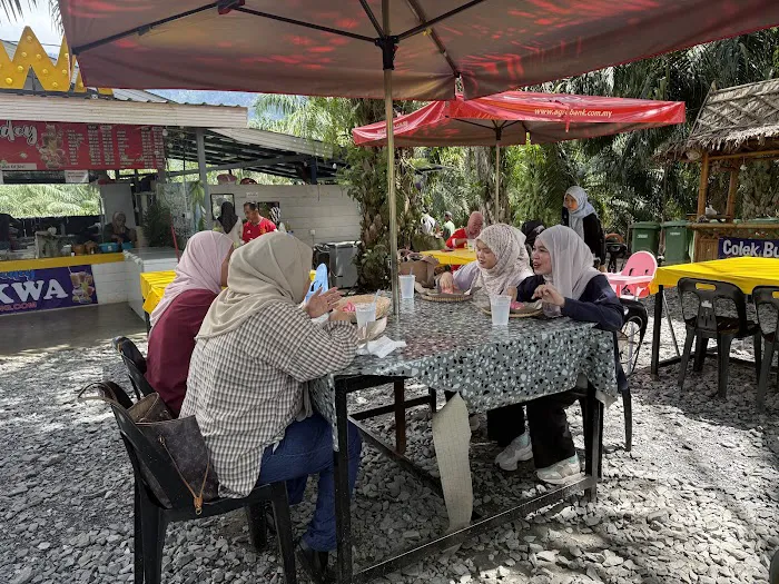 Nasi Kerabu Kaklah Yah satu Picture 3