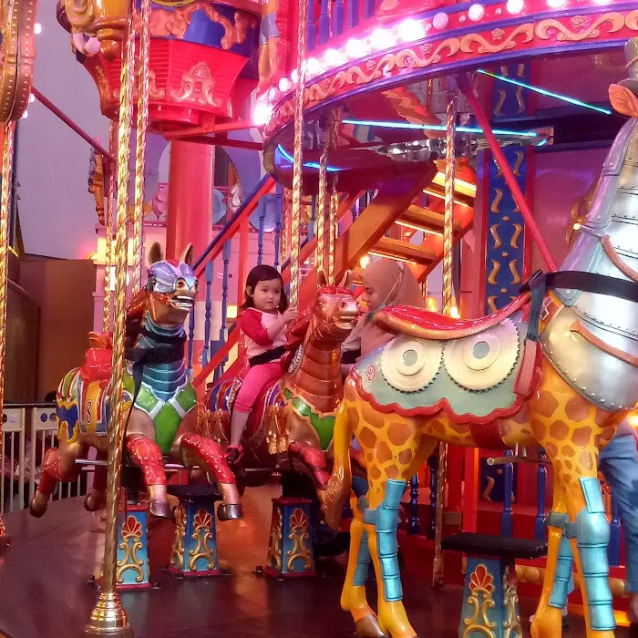 Skytropolis Indoor Theme Park Picture 7
