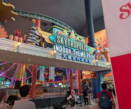 Skytropolis Indoor Theme Park