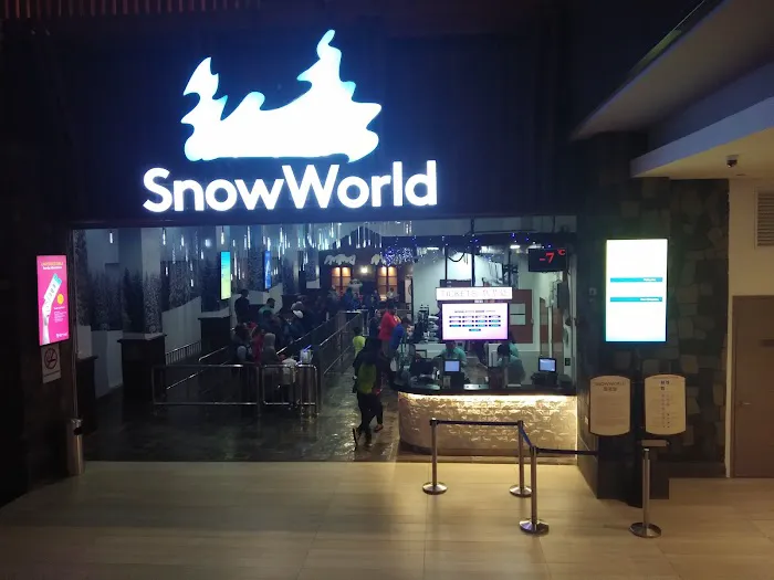 Snow World Picture 2