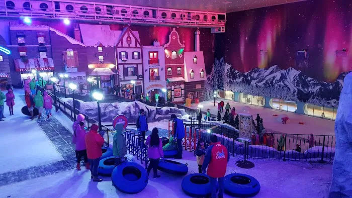 Snow World Picture 1