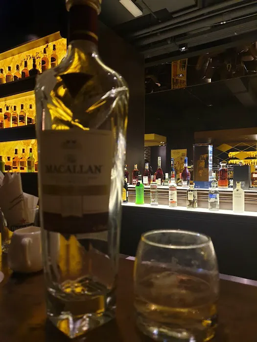 The Merchant Bar Picture 6