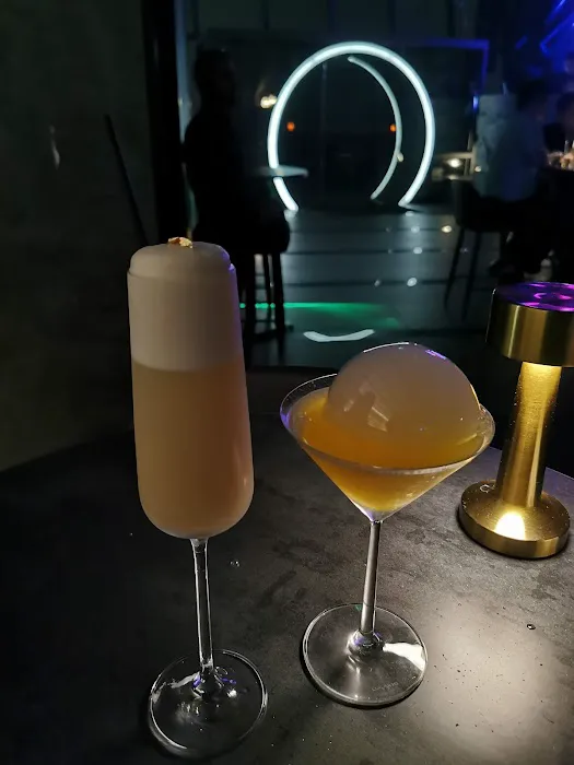 AMATERAS Skylounge Picture 6