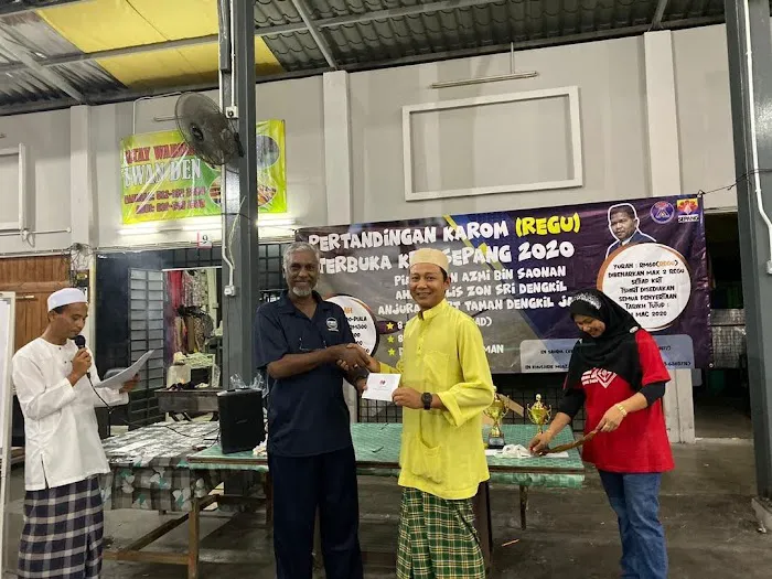 Pusat Penjaja Taman Dengkil Jaya Picture 10