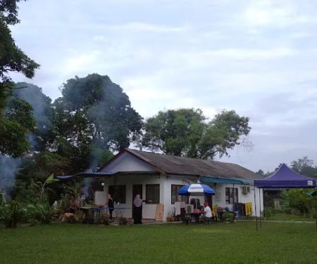 Surau Desa Dahlia
