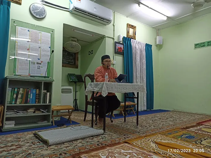 Surau Desa Dahlia Picture 7