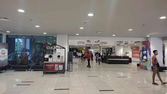 Gurney Mall Picture 6