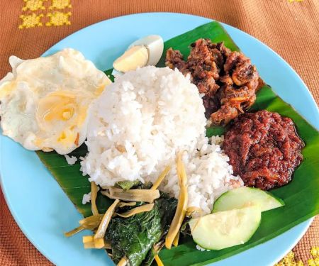 Nasi Lemak Klasik (Kangkung)