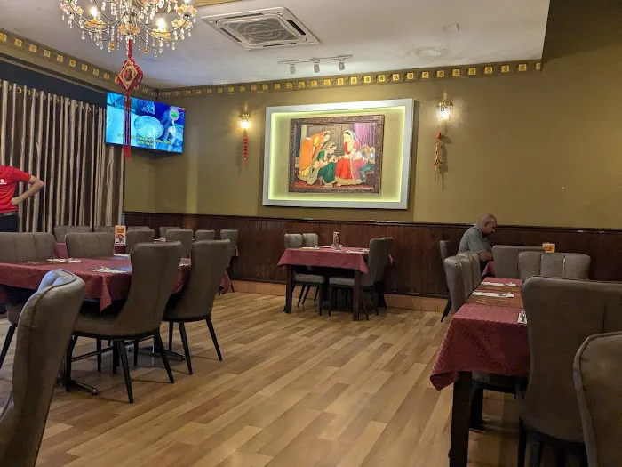 Gem Restaurant PJ Picture 5
