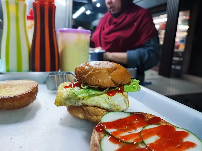 Run Kuantan Street Burger Picture 9