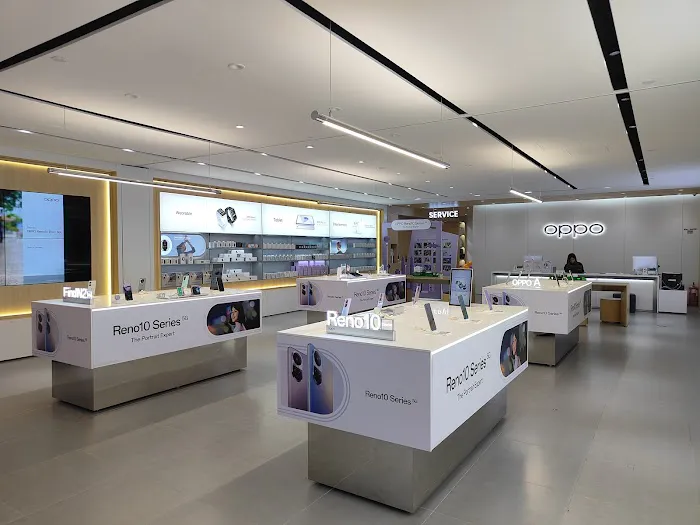MY OPPO SPACE EAST COAST MALL Picture 2