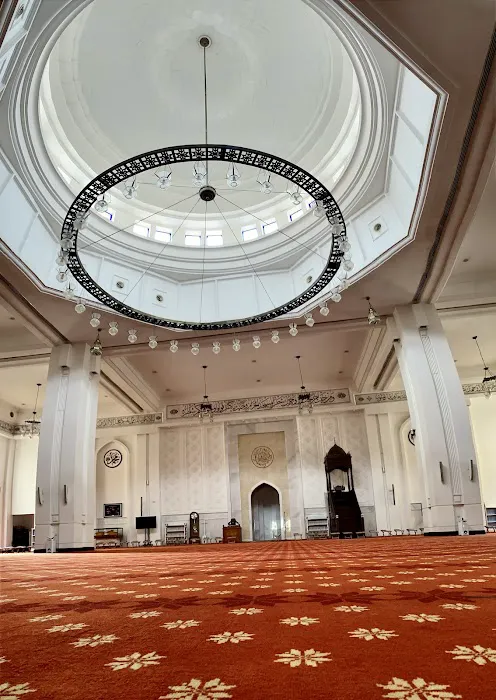 Masjid Diraja Tengku Ampuan Jemaah Picture 8