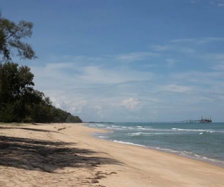Pantai Telaga Papan