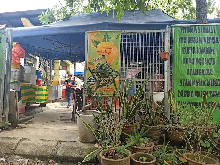 Warung Mercik Picture 4