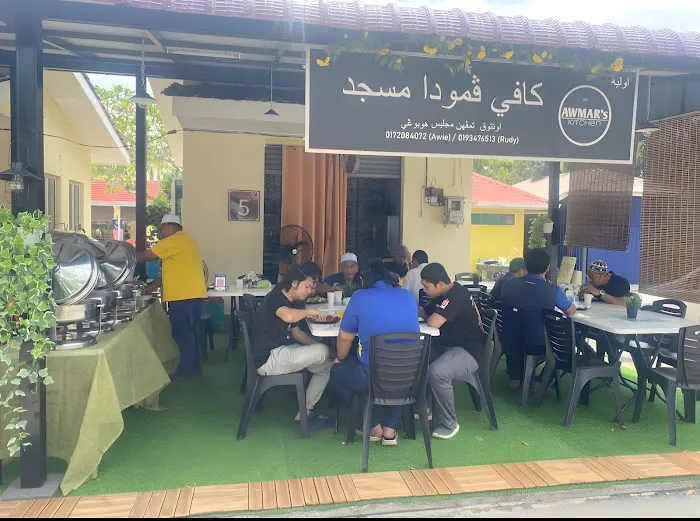 Kafe Pemuda Masjid Picture 3