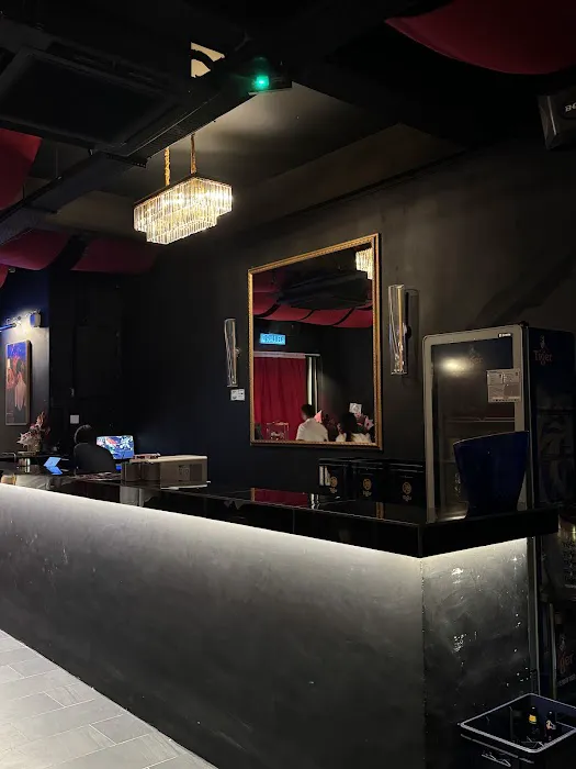 MY HOUSE BISTRO Picture 4