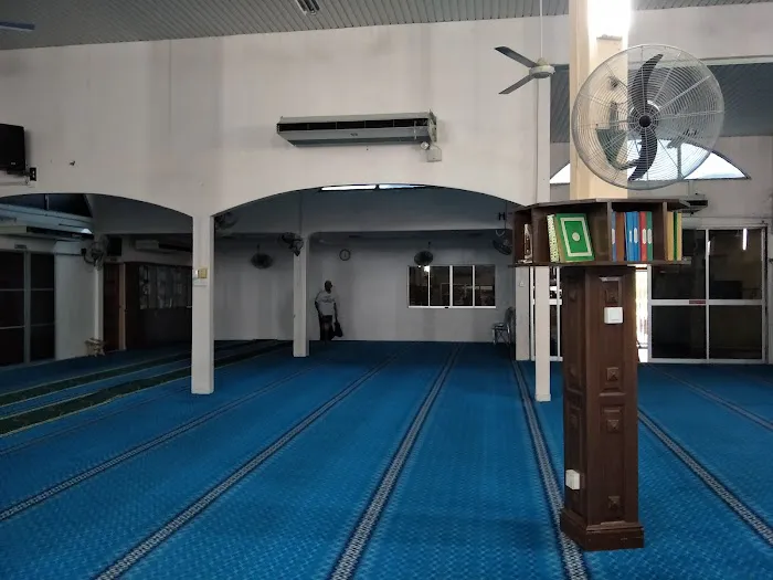 Sirajuddin Al-Anuar Mosque Picture 1