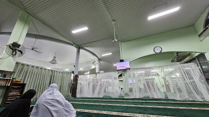 Sirajuddin Al-Anuar Mosque Picture 8