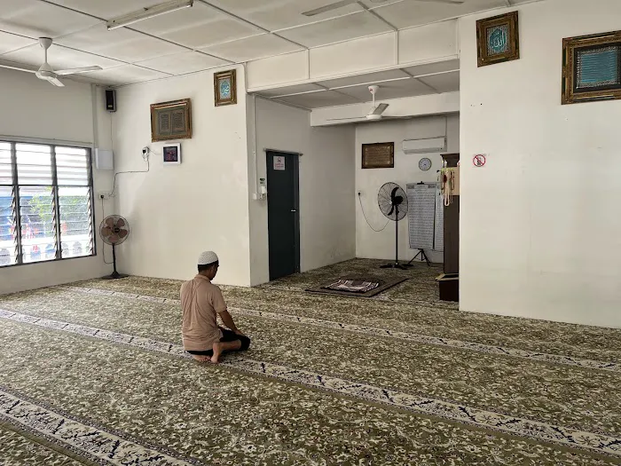 Surau Al-hidayah Picture 2